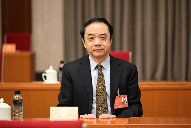 專訪全國人大代表、中科院院士王貽芳：建議加強改善科技管理工作