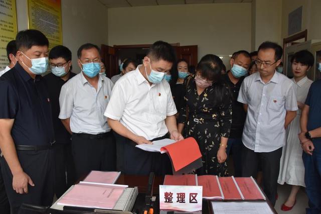 看、研、促“三合一”！諸城召開黨員檔案規范化管理現場推進會議