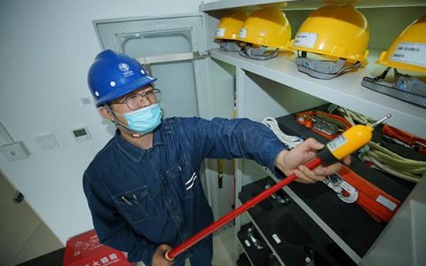 新疆電網(wǎng)安全工器具“智能管家”上崗