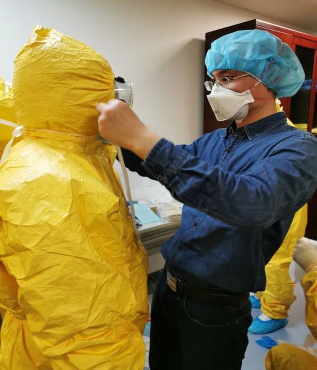 新冠肺炎危重癥定點收治醫院感控工作經驗分享丨同濟醫院光谷院區