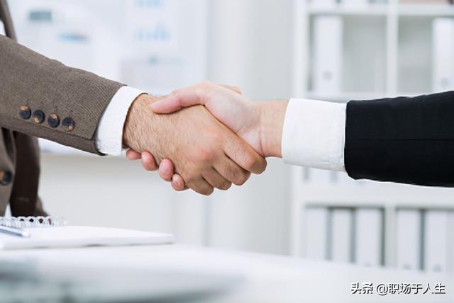 構建施工單位經營管理體系第一步——業主合同管理（在施工合同中,實行的是以什么為核心的管理體系）